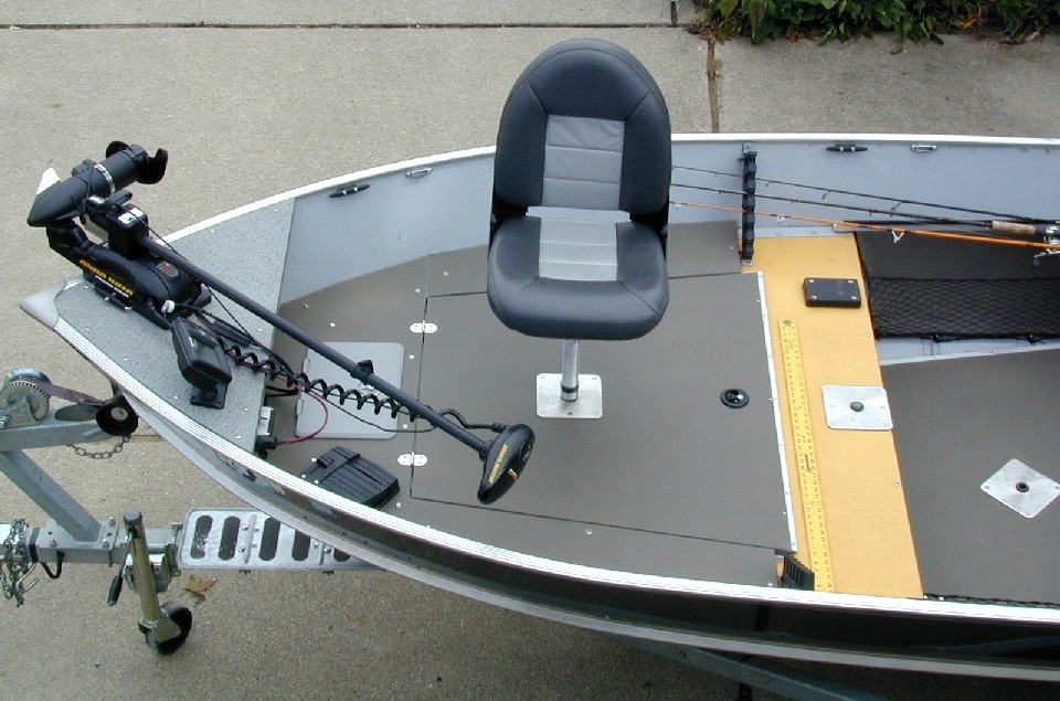 Mounting bow mount trolling motor.